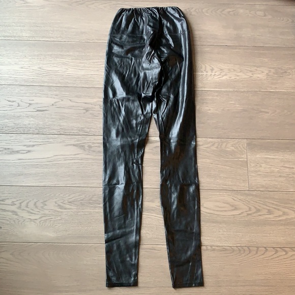 Aritzia Wilfred faux leather leggings Daria XS - Picture 6 of 10